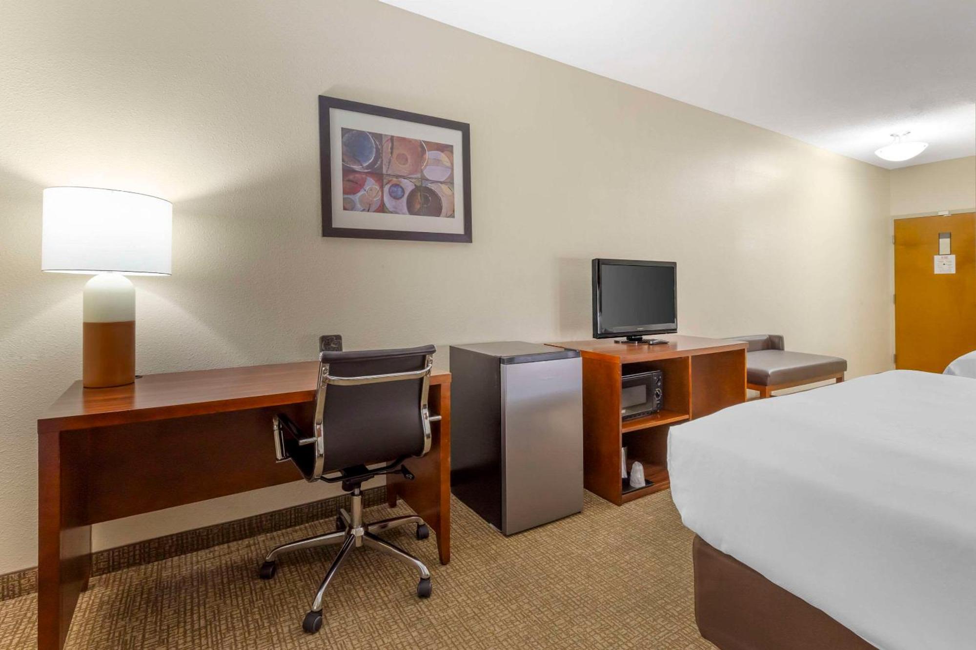 Comfort Suites Inn At Ridgewood Farm Salem Dış mekan fotoğraf